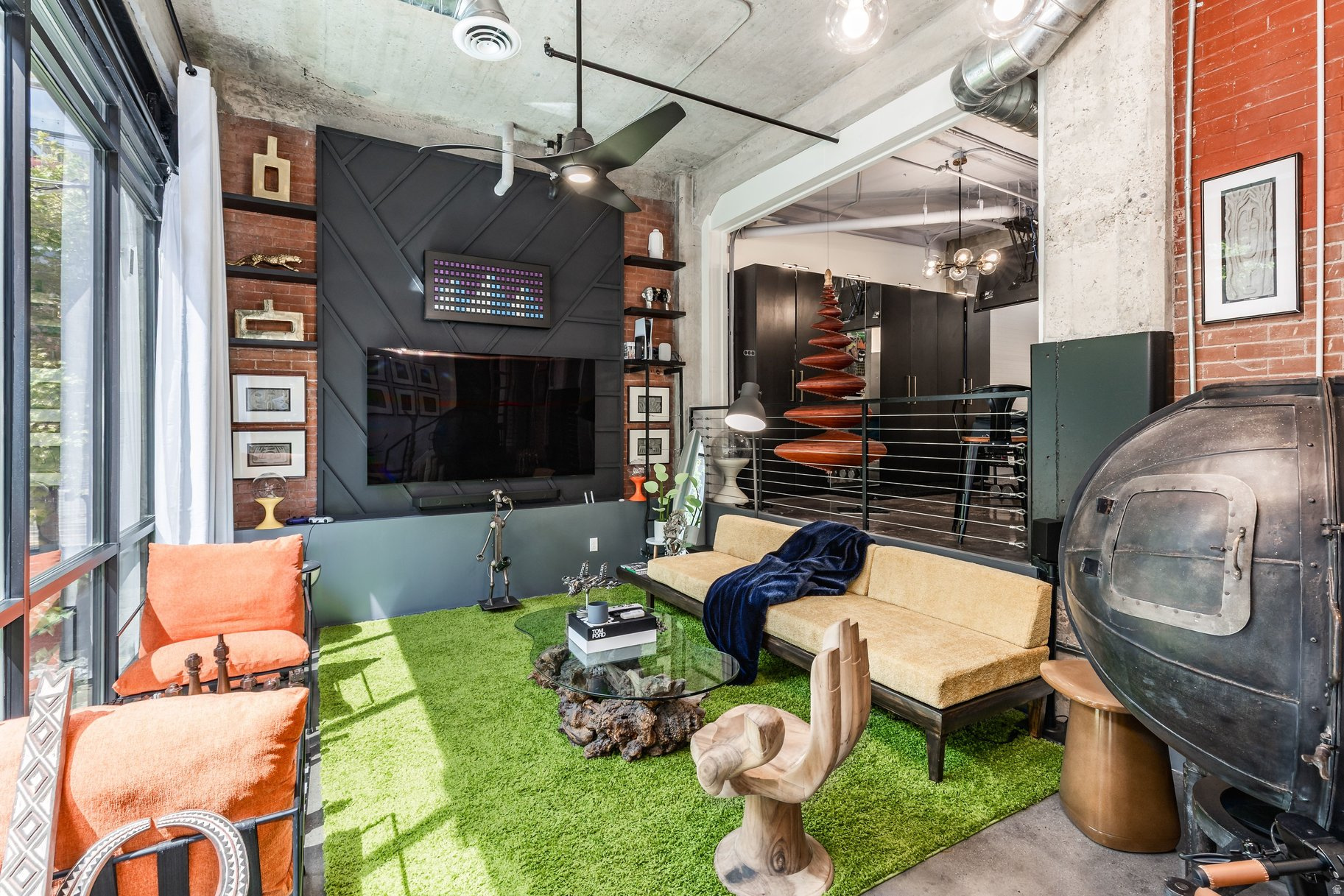 WESTGATE LOFTS - Residential