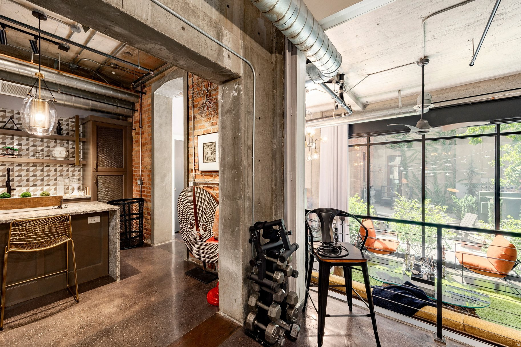 WESTGATE LOFTS - Residential