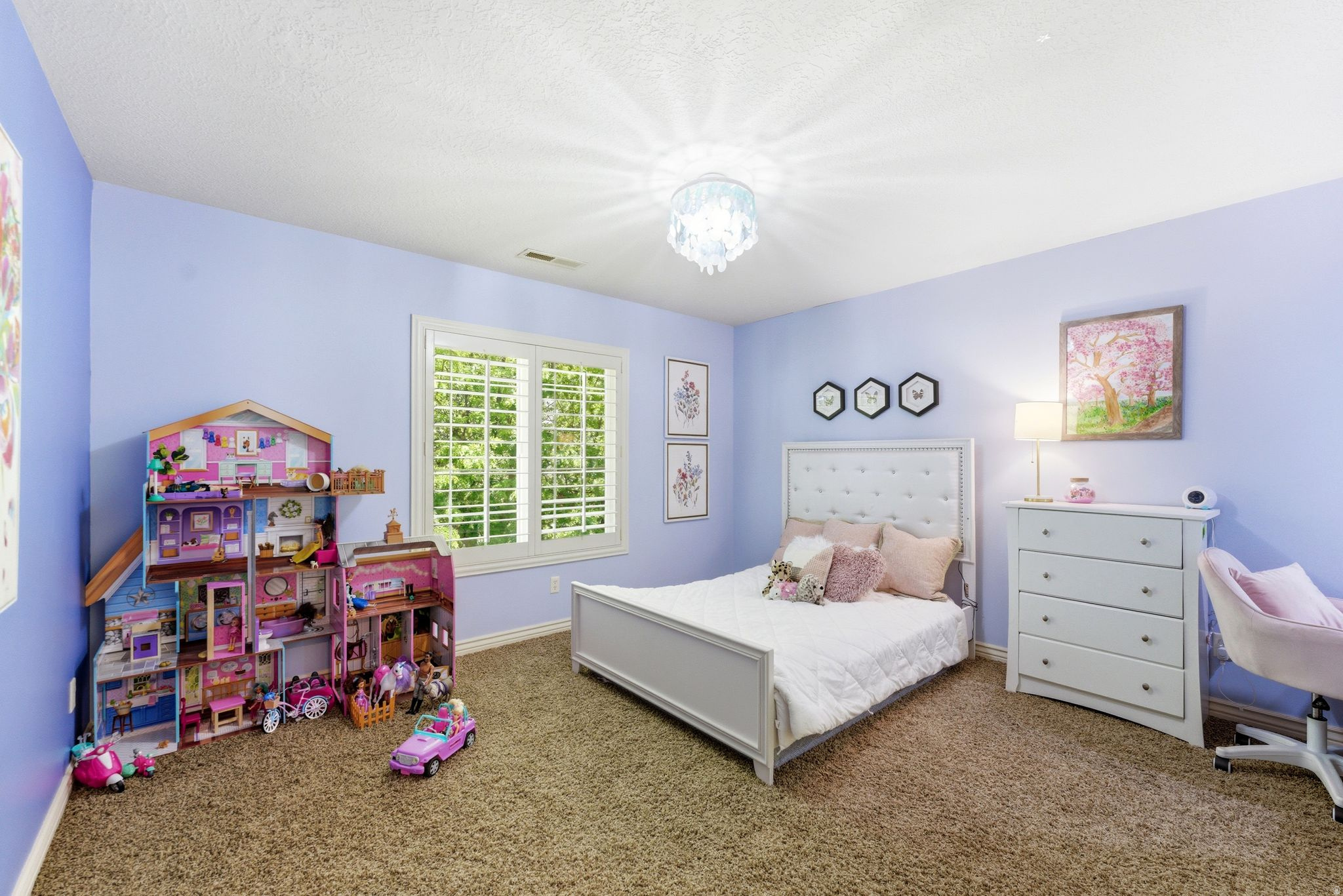CALS COUNTRY MEADOW ESTATES - Residential