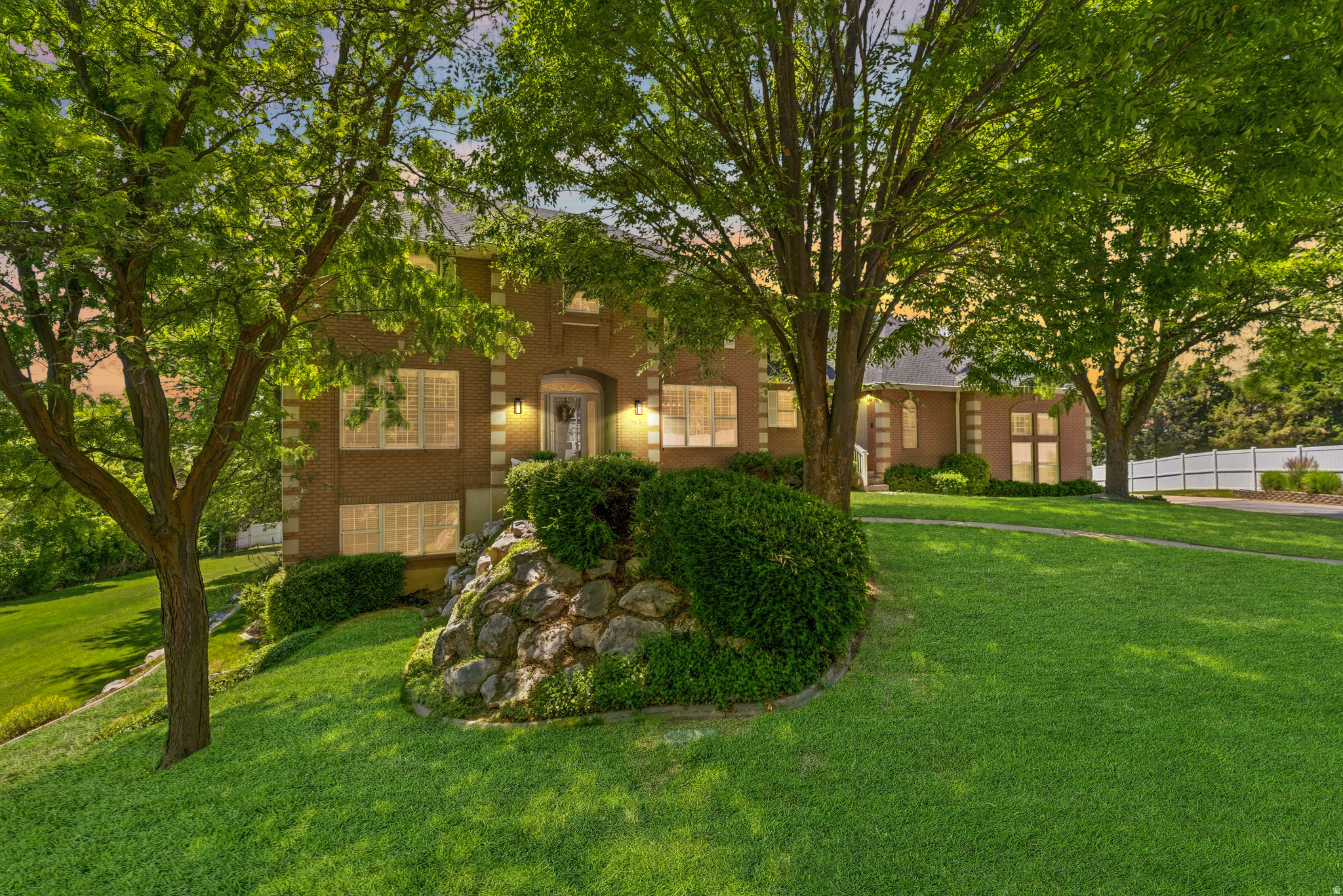 CALS COUNTRY MEADOW ESTATES - Residential