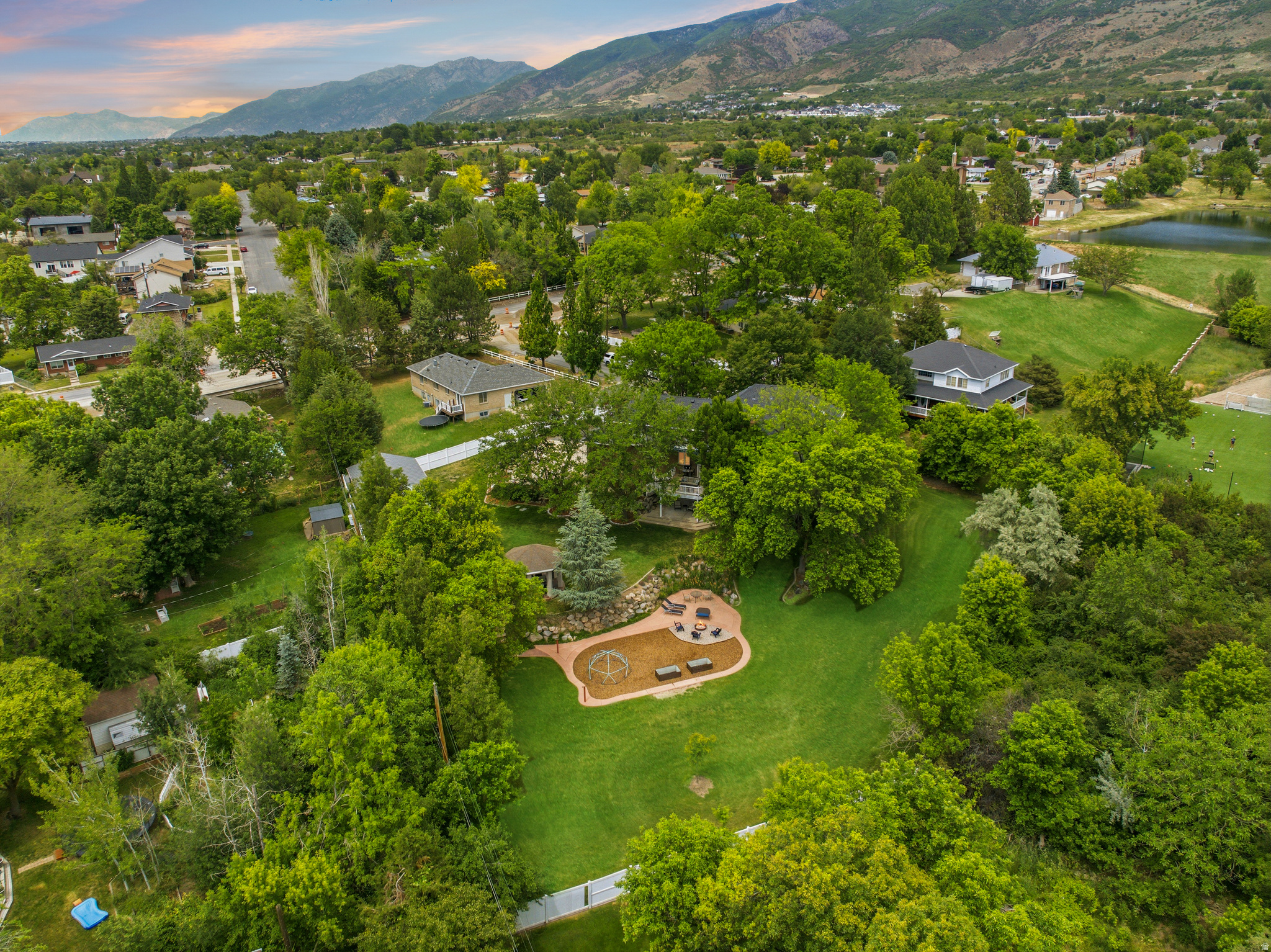 CALS COUNTRY MEADOW ESTATES - Residential