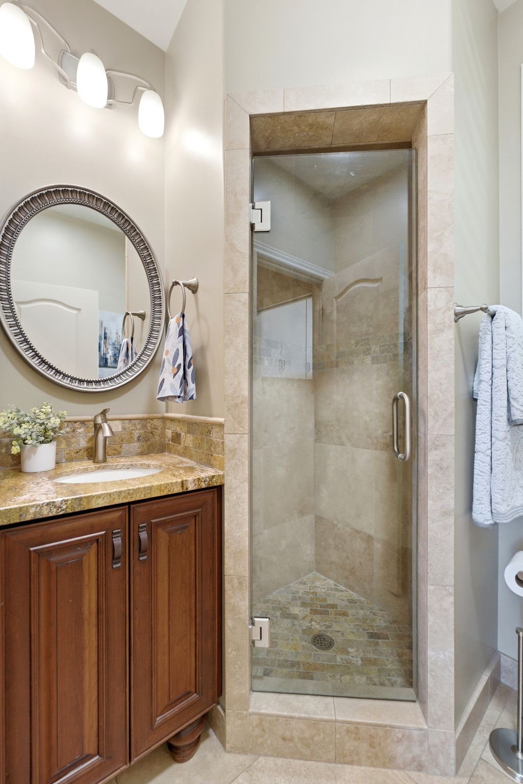 CALS COUNTRY MEADOW ESTATES - Residential