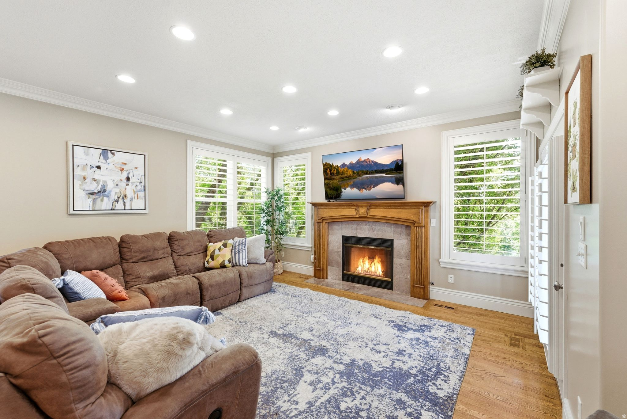 CALS COUNTRY MEADOW ESTATES - Residential