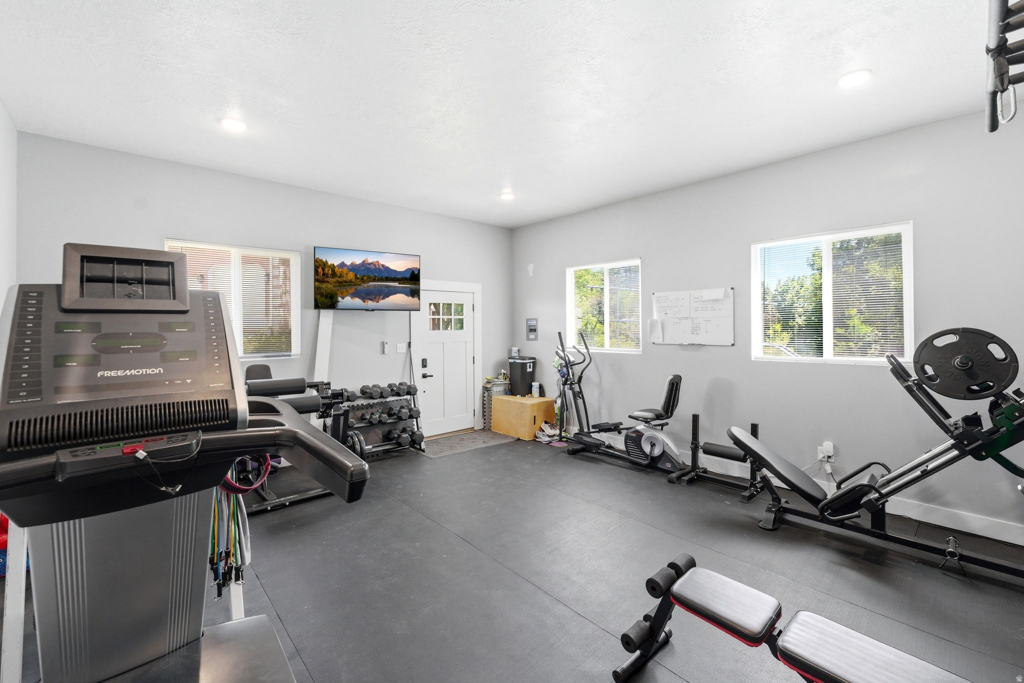 CALS COUNTRY MEADOW ESTATES - Residential