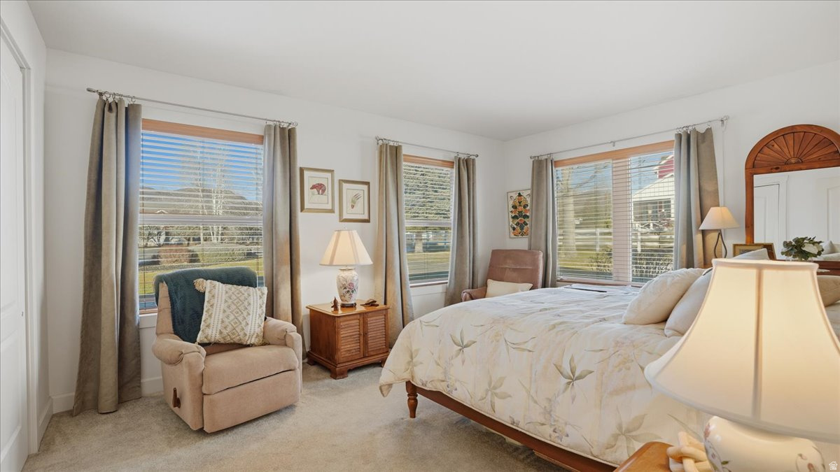 LAKE CREEK FARMS - Residential