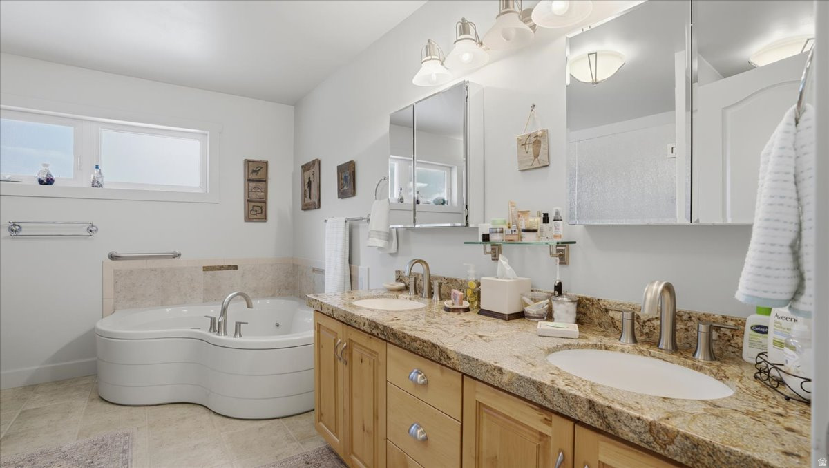 LAKE CREEK FARMS - Residential