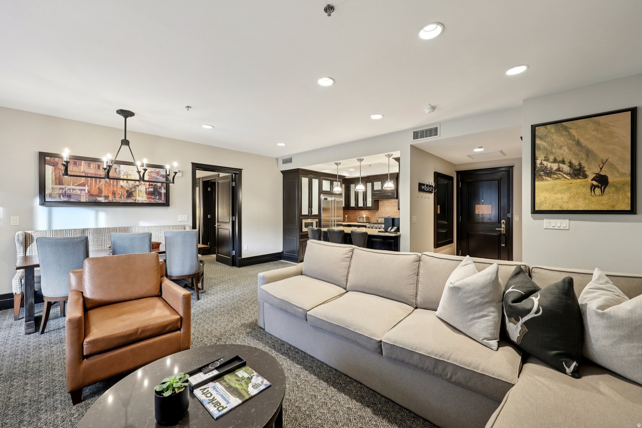 WALDORF ASTORIA - Residential