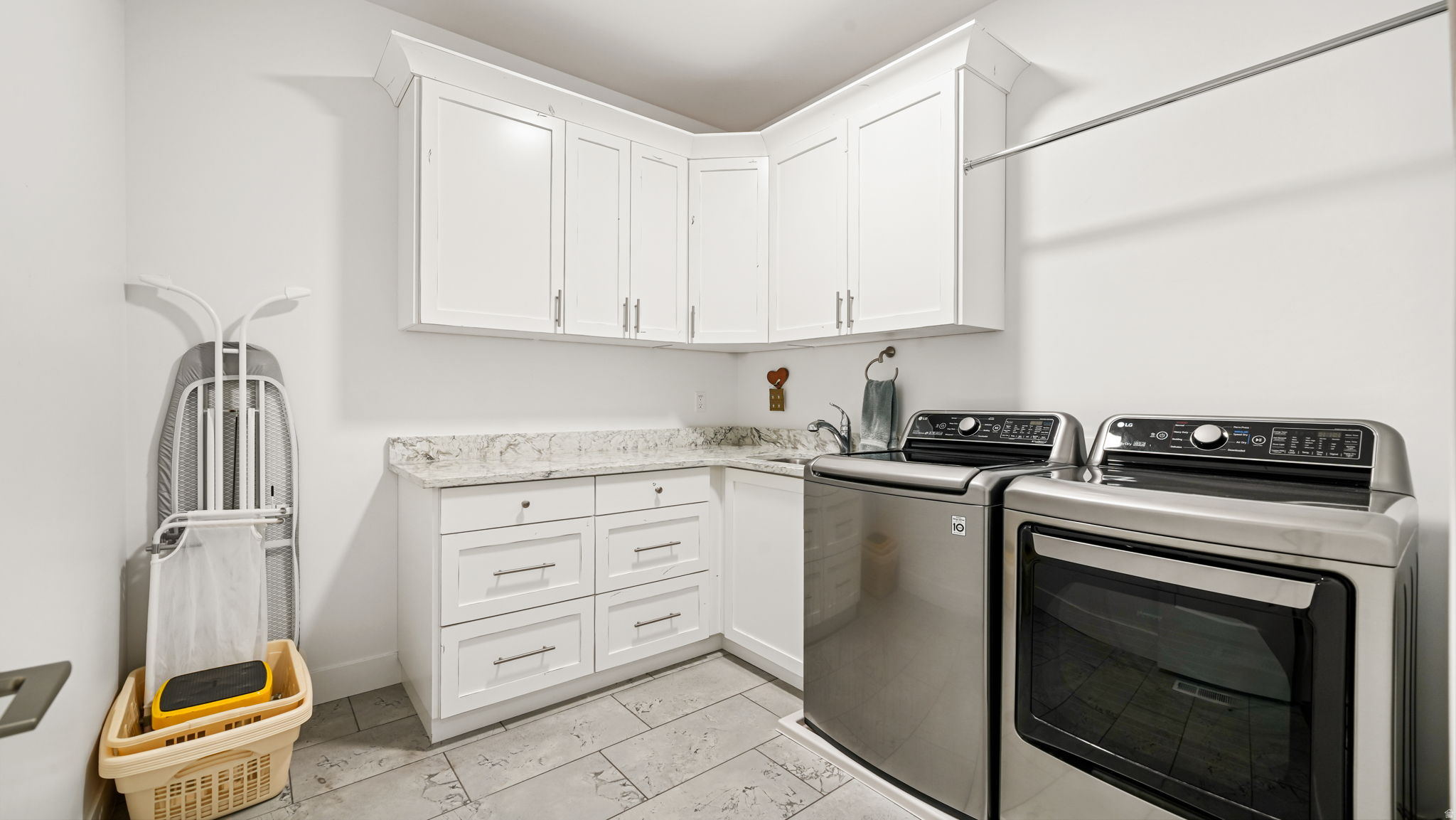 STONE CREEK - Residential
