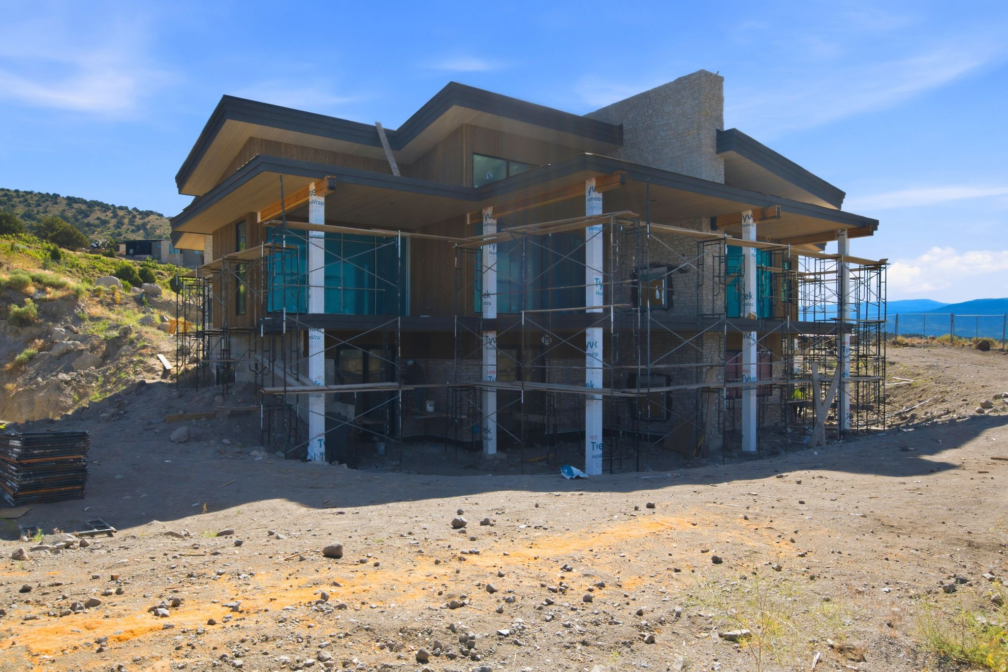 RED LEDGES - Residential