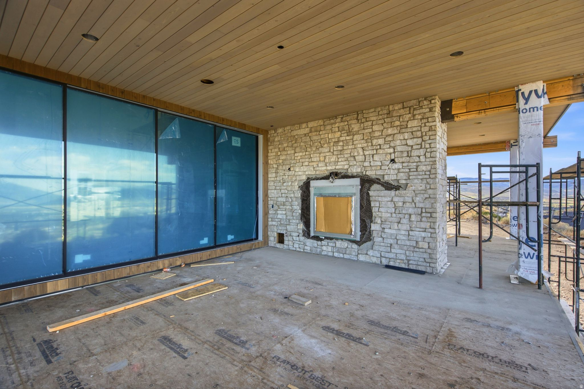 RED LEDGES - Residential