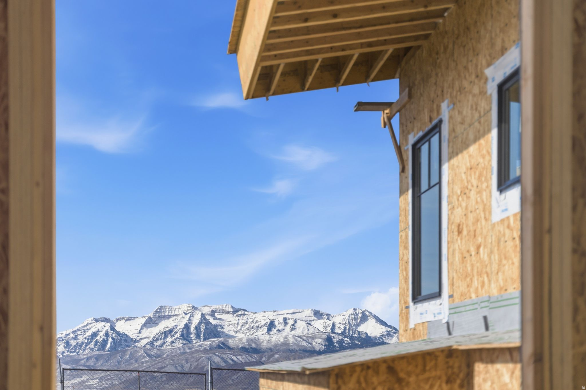 RED LEDGES - Residential