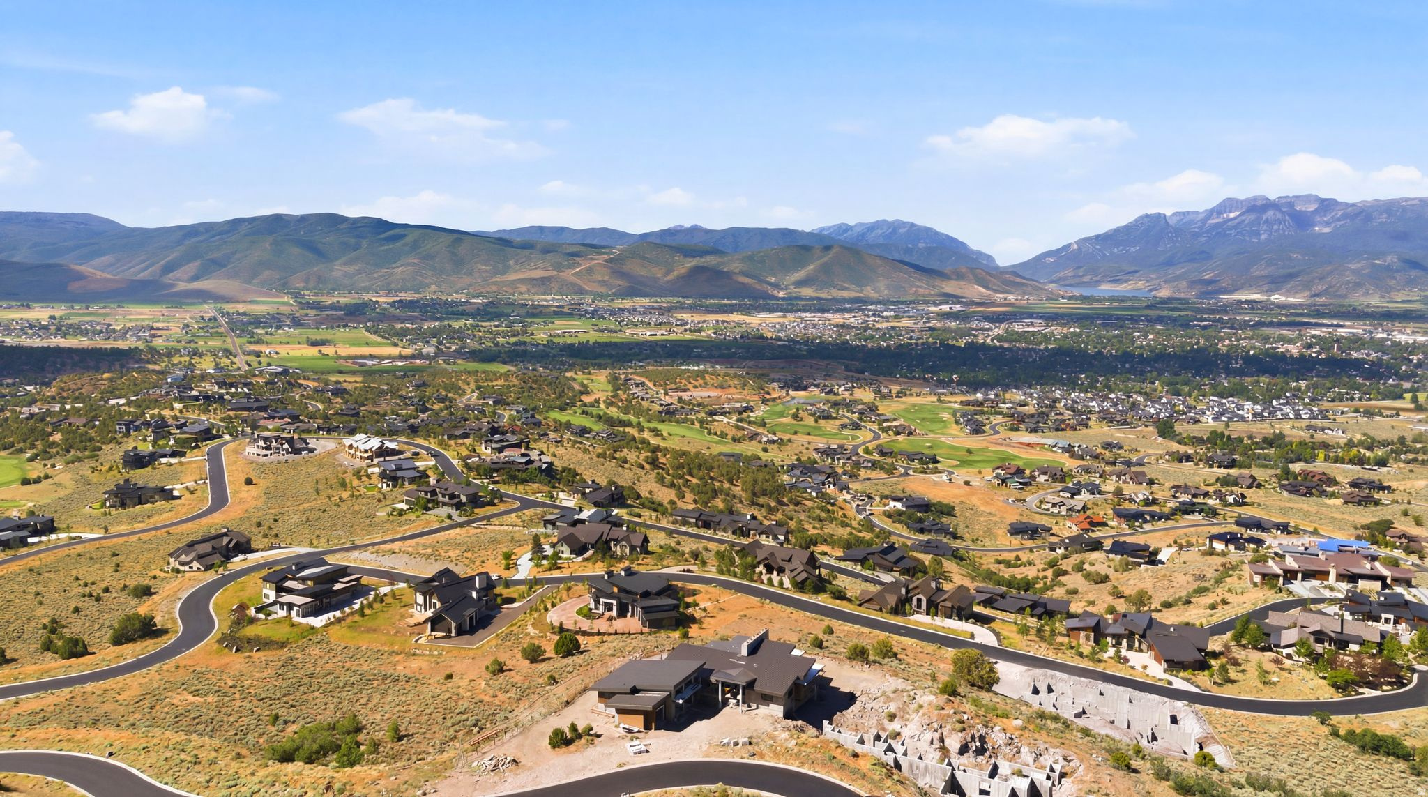 RED LEDGES - Residential