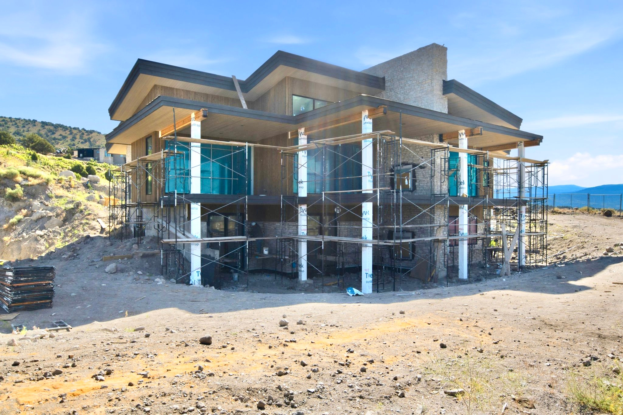 RED LEDGES - Residential