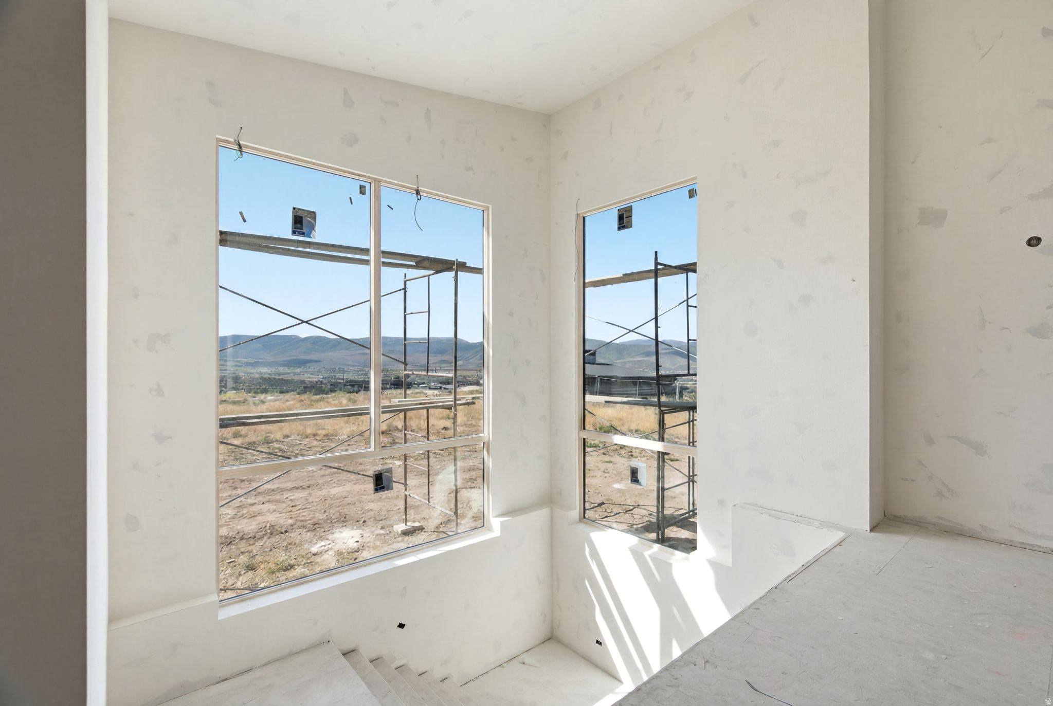 RED LEDGES - Residential