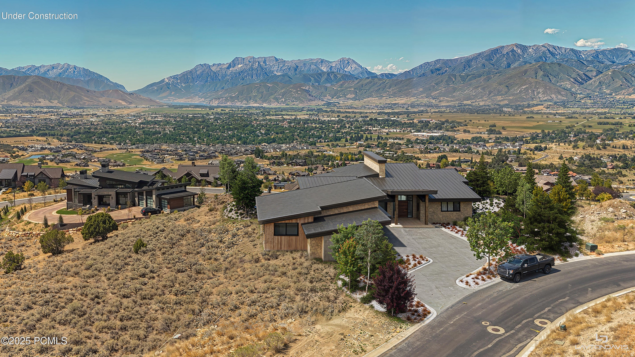 RED LEDGES - Residential