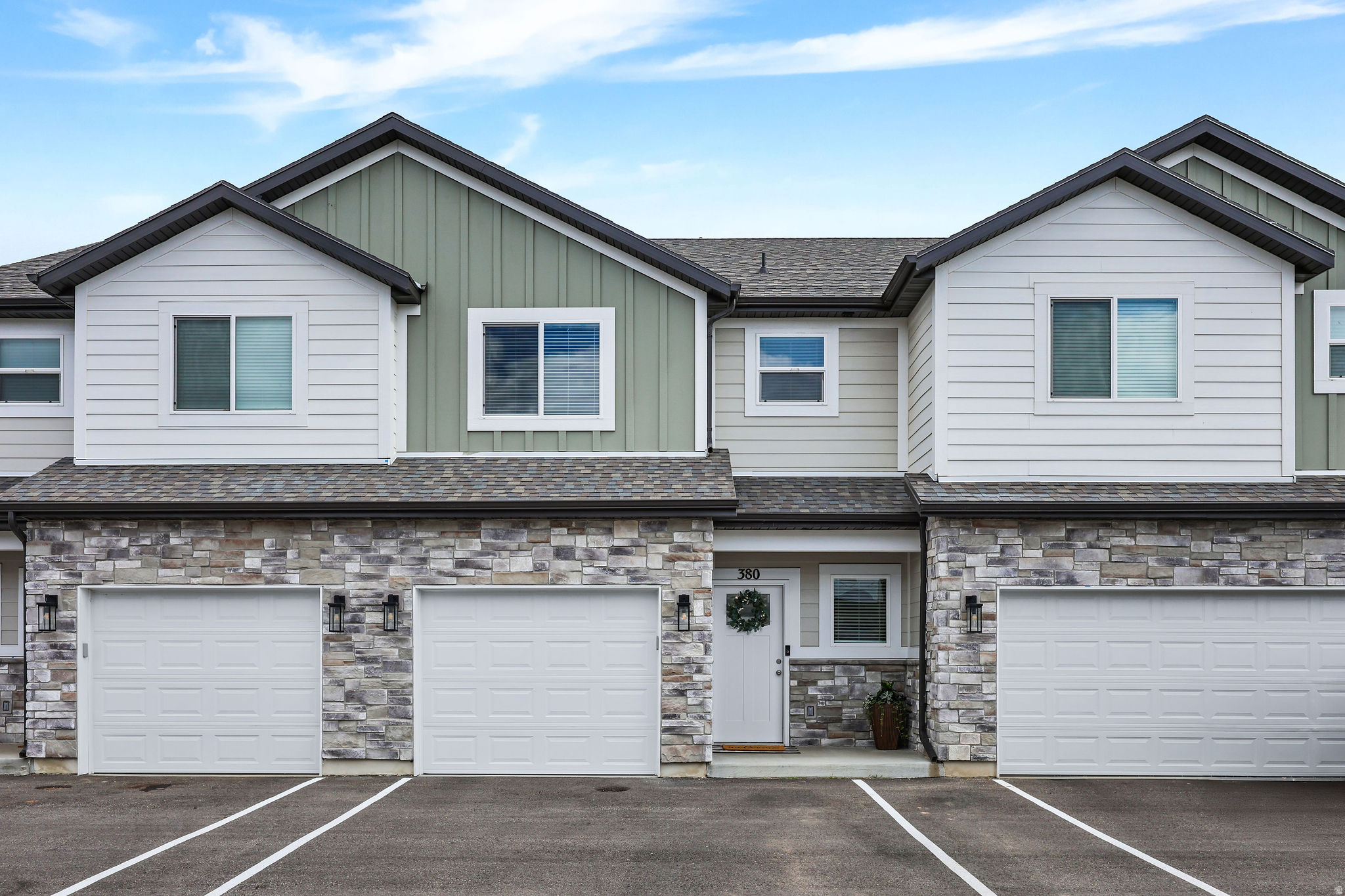 RIVERSTONE TOWNHOMES PHASE 3 - Residential