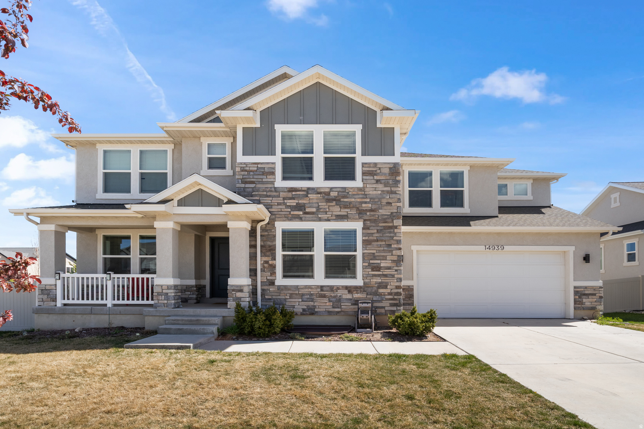 GRAYSTONE - Residential