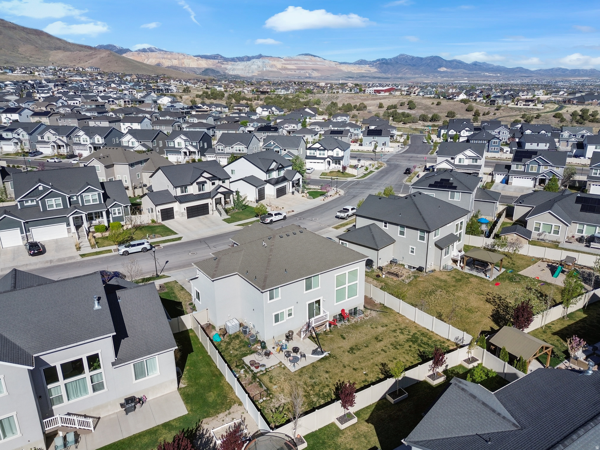 GRAYSTONE - Residential