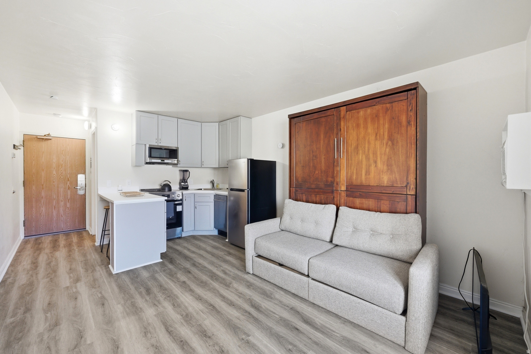 PROSPECTOR SQUARE CONDO - Residential