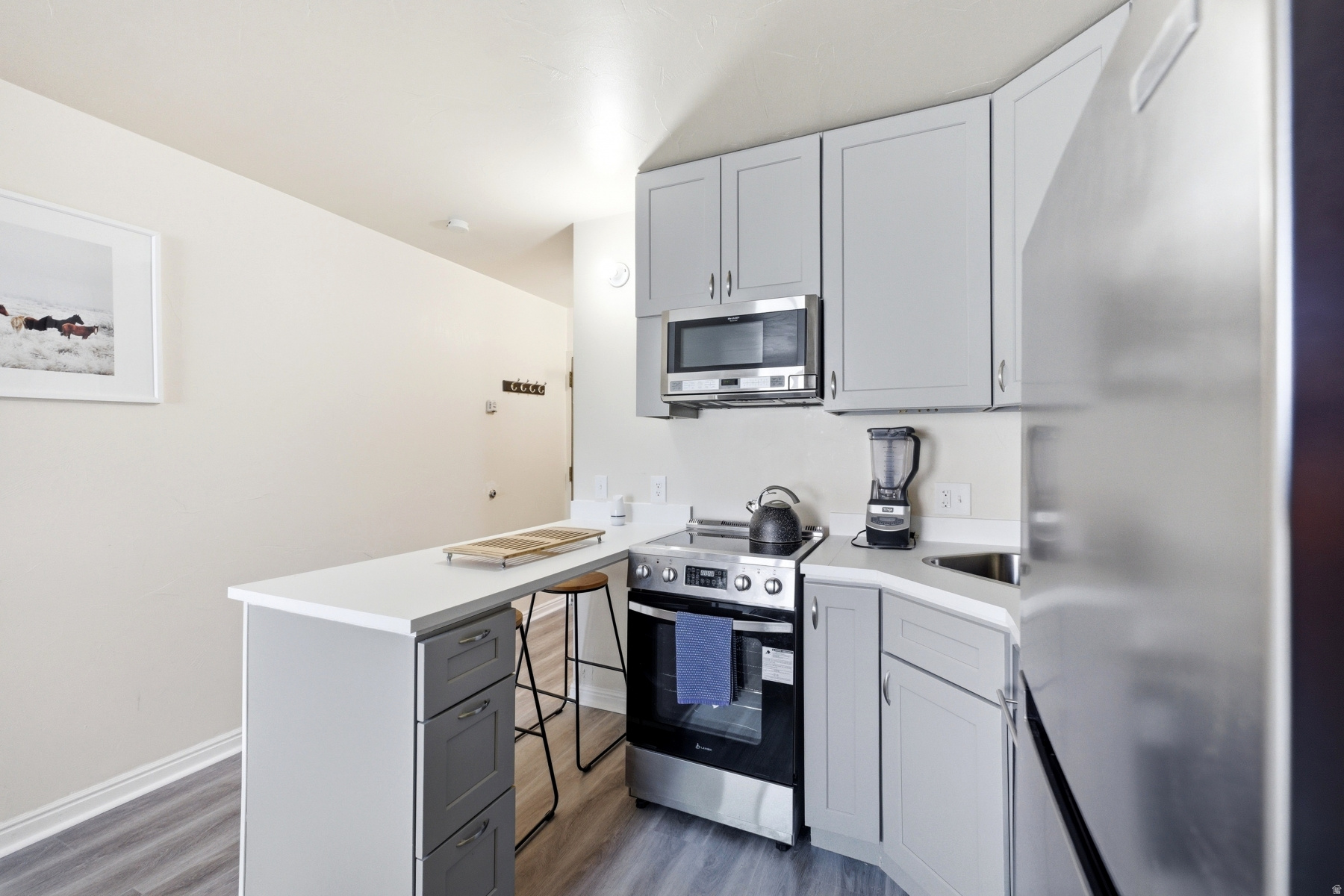 PROSPECTOR SQUARE CONDO - Residential