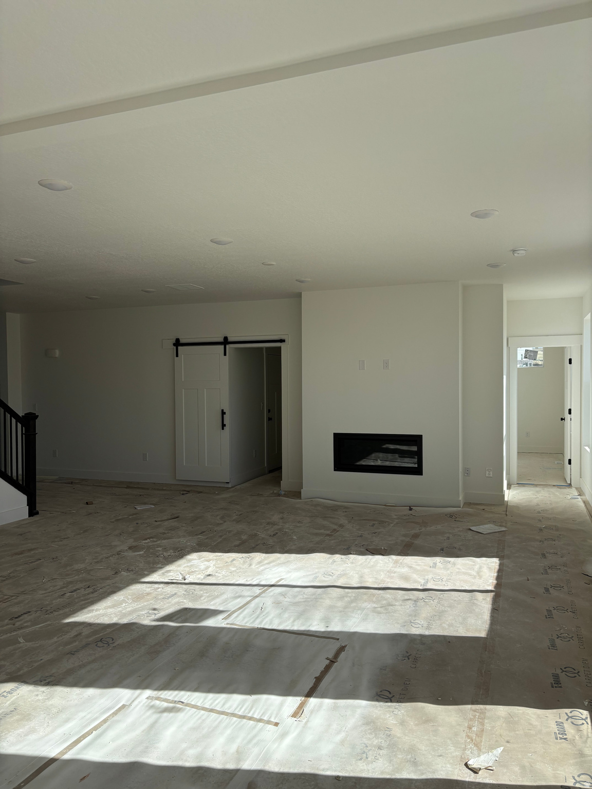 WESTON FIELD - Residential