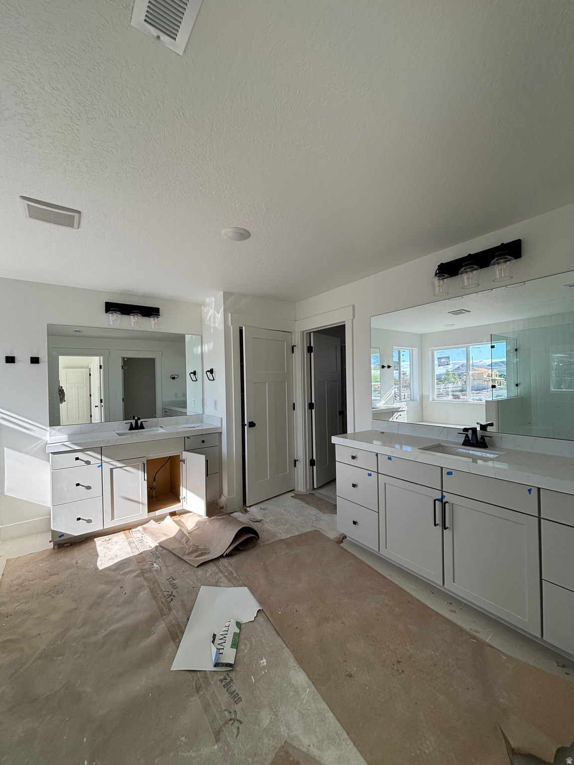 WESTON FIELD - Residential