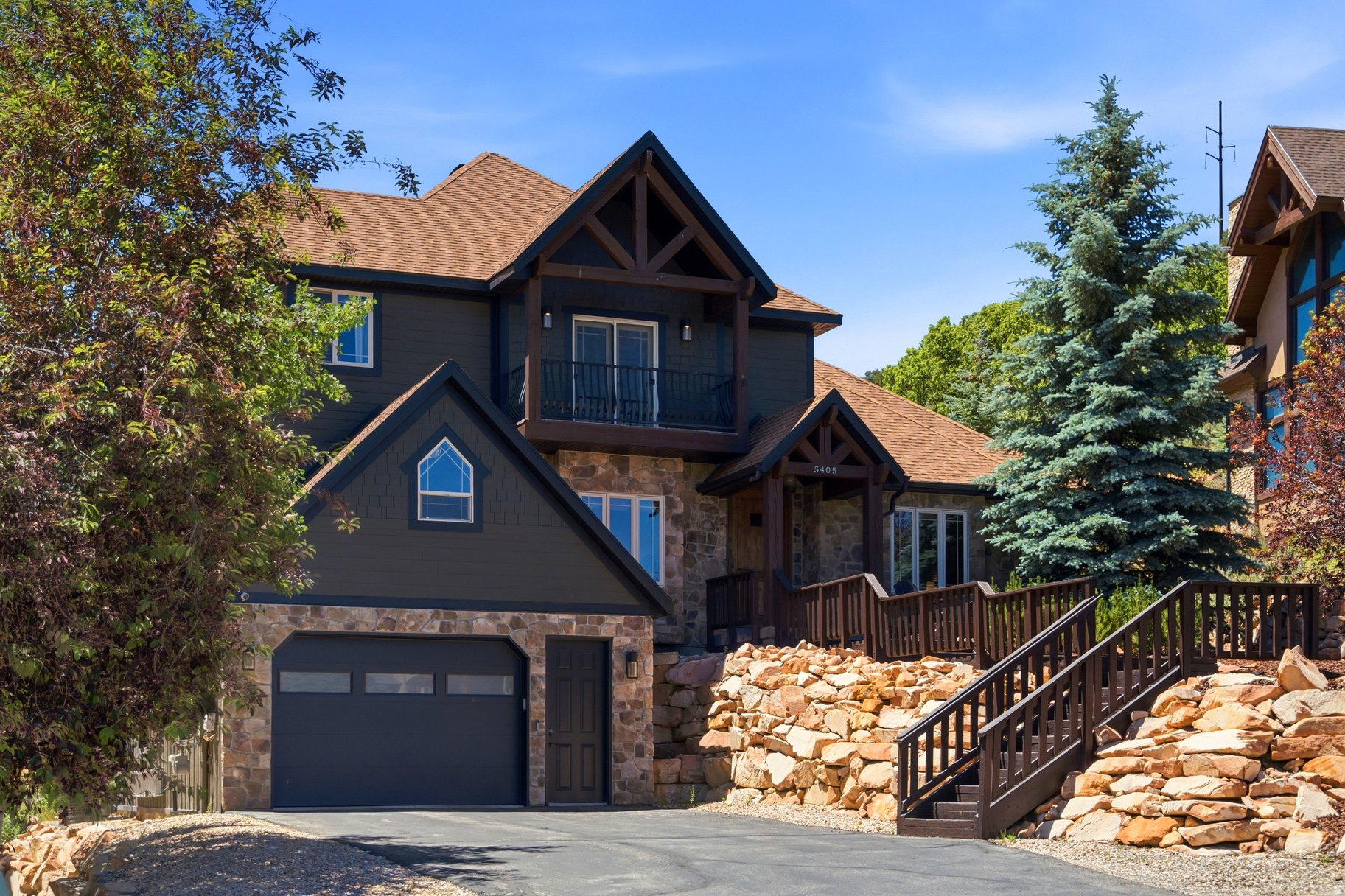 BEAR HOLLOW VILLAGE - Residential