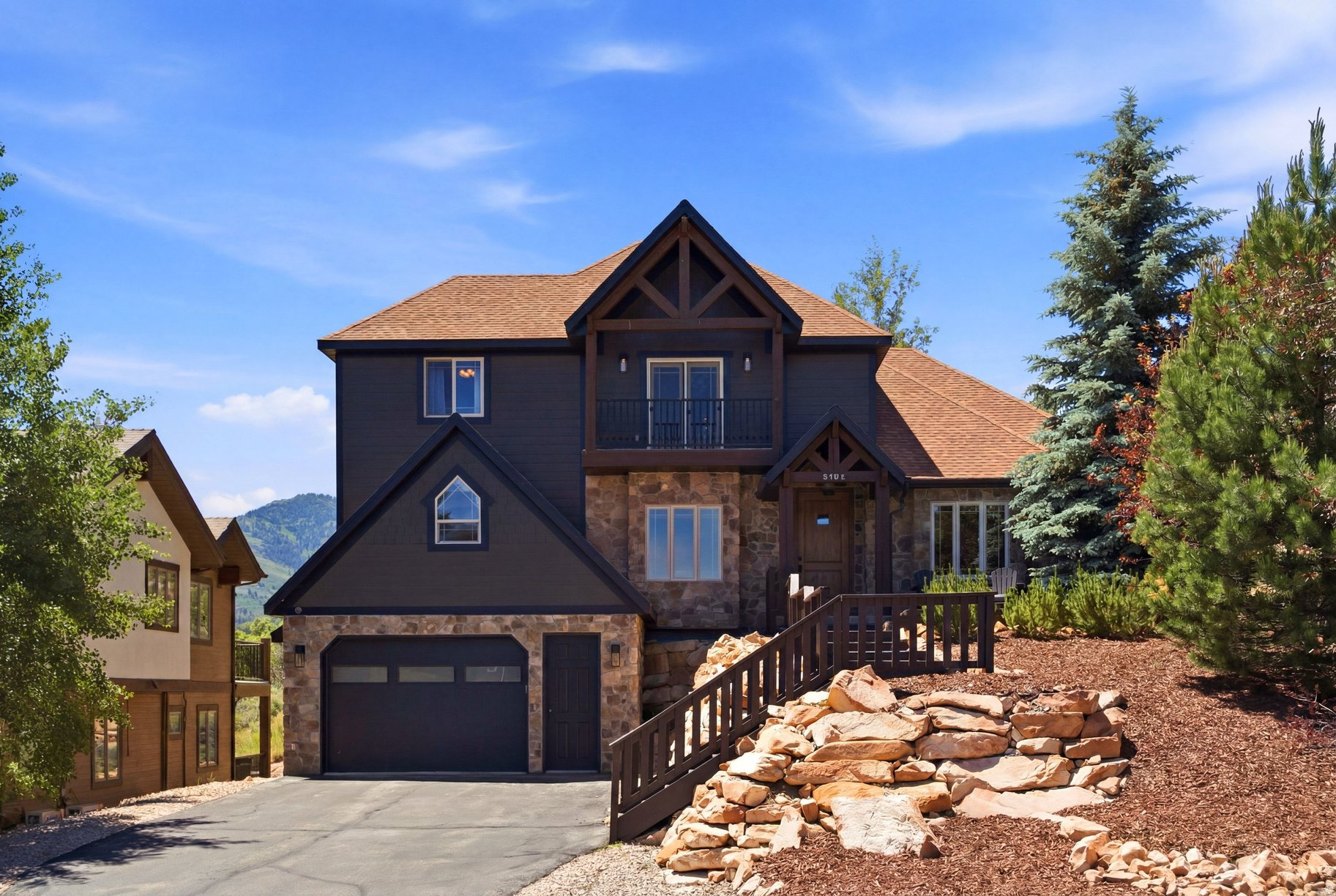 BEAR HOLLOW VILLAGE - Residential