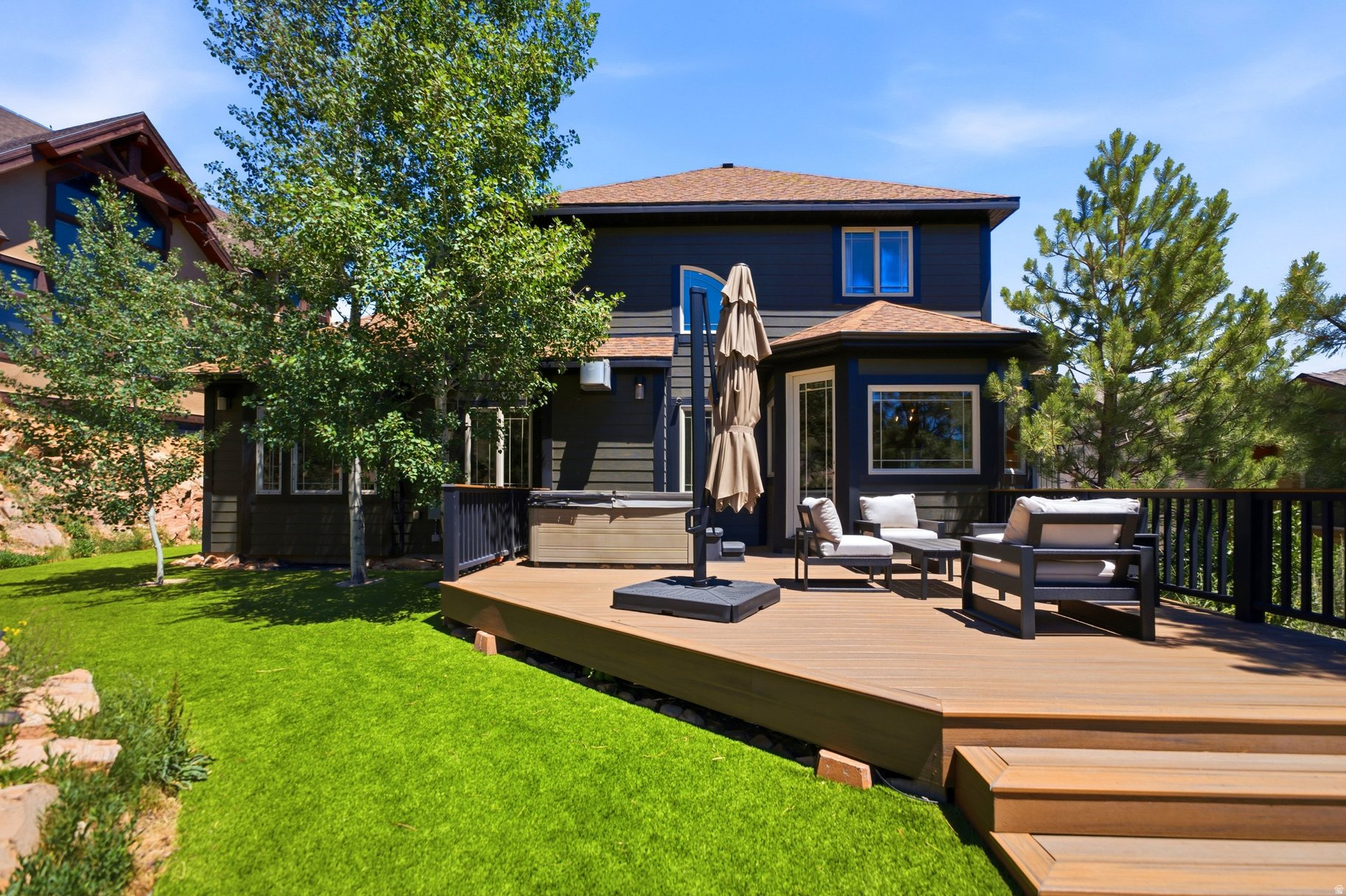 BEAR HOLLOW VILLAGE - Residential