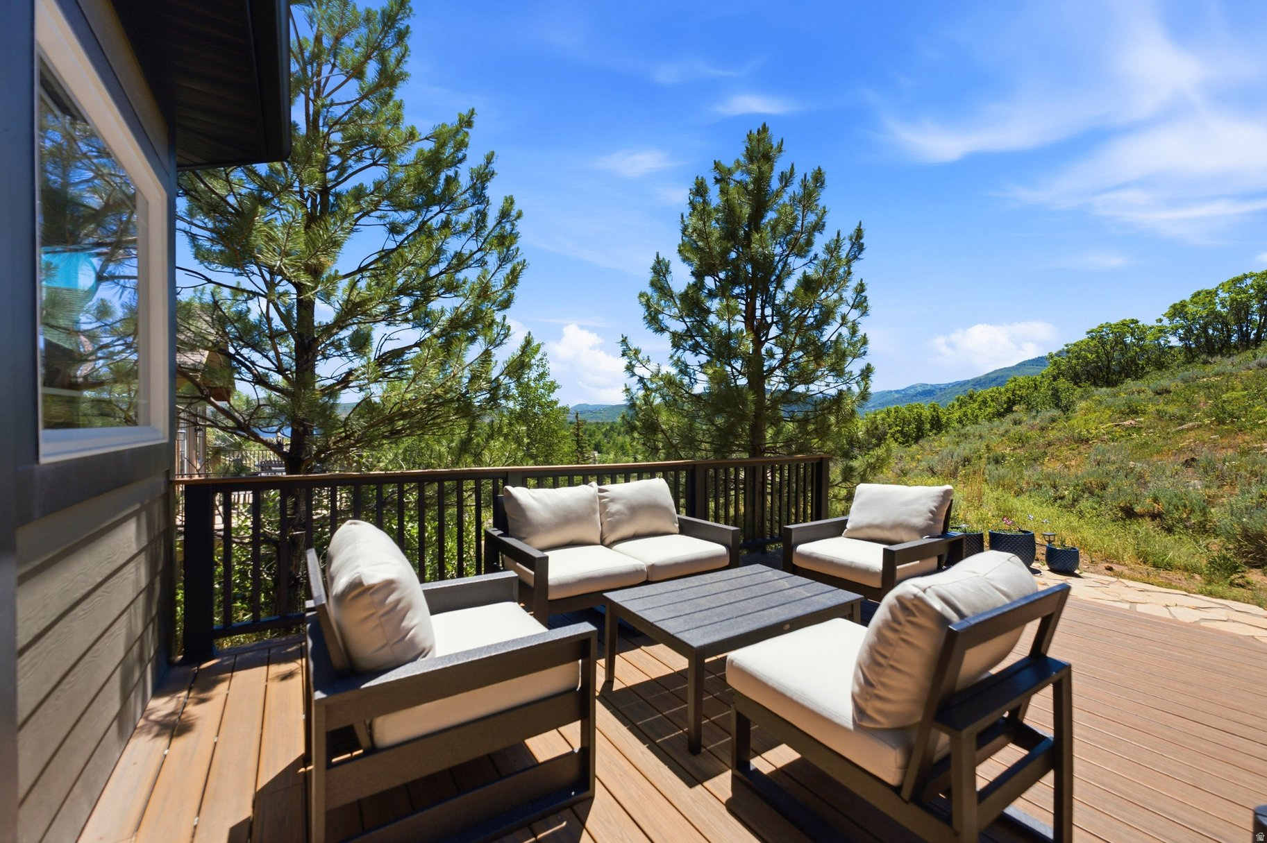 BEAR HOLLOW VILLAGE - Residential