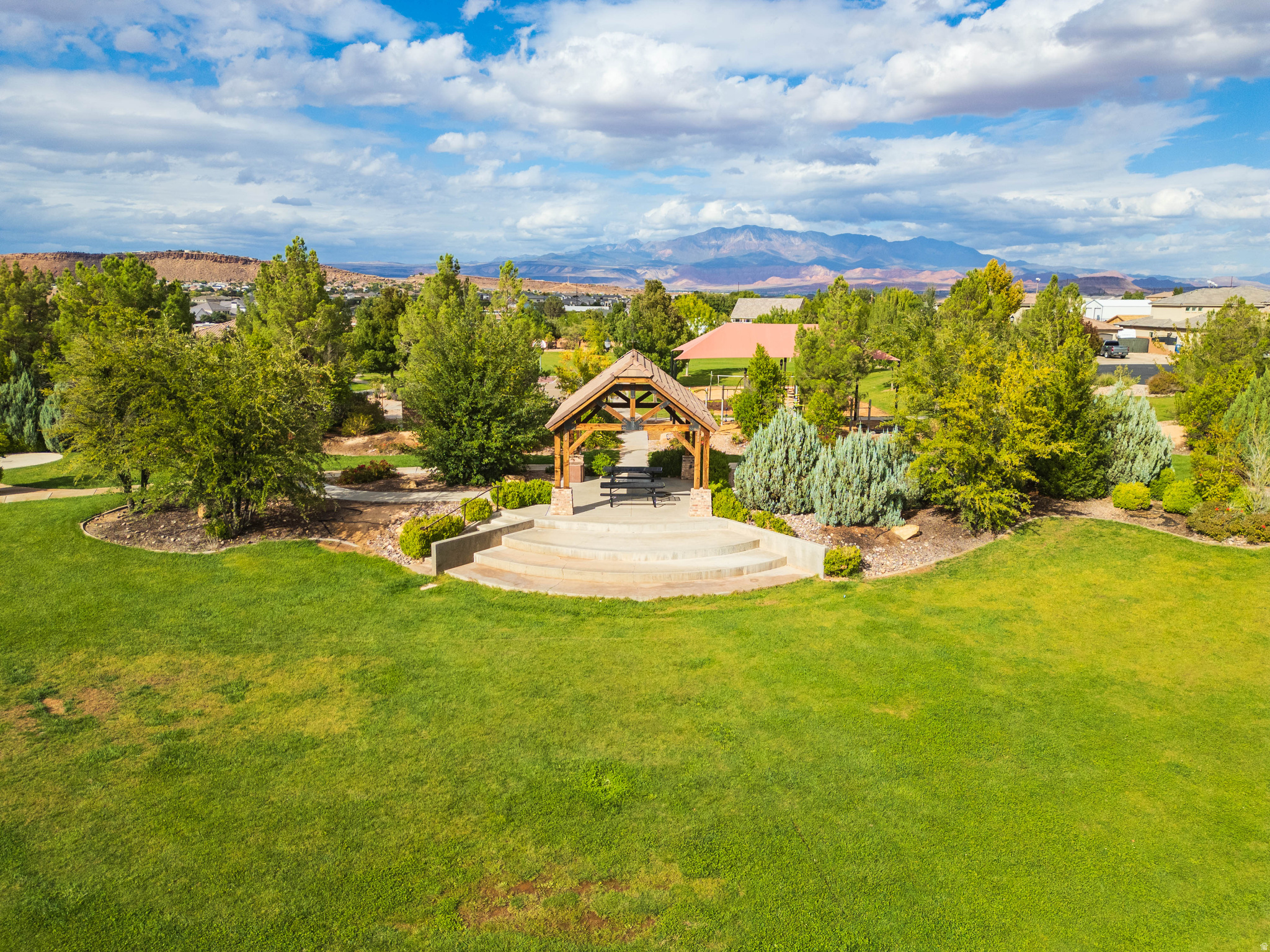 SILKWOOD 3 - Residential