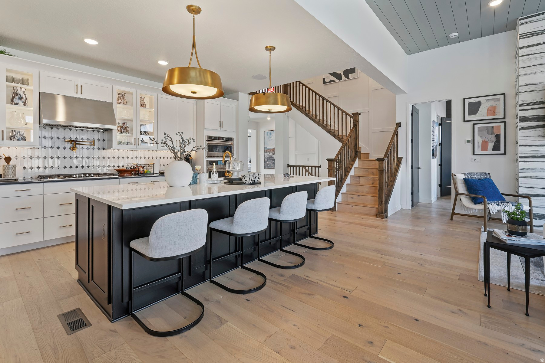 EASTRIDGE PARK - Residential