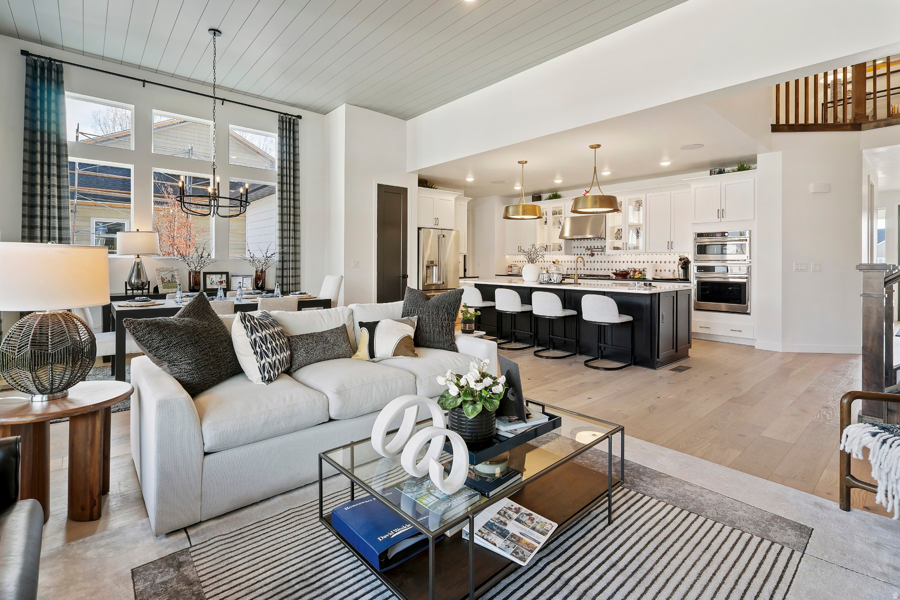 EASTRIDGE PARK - Residential