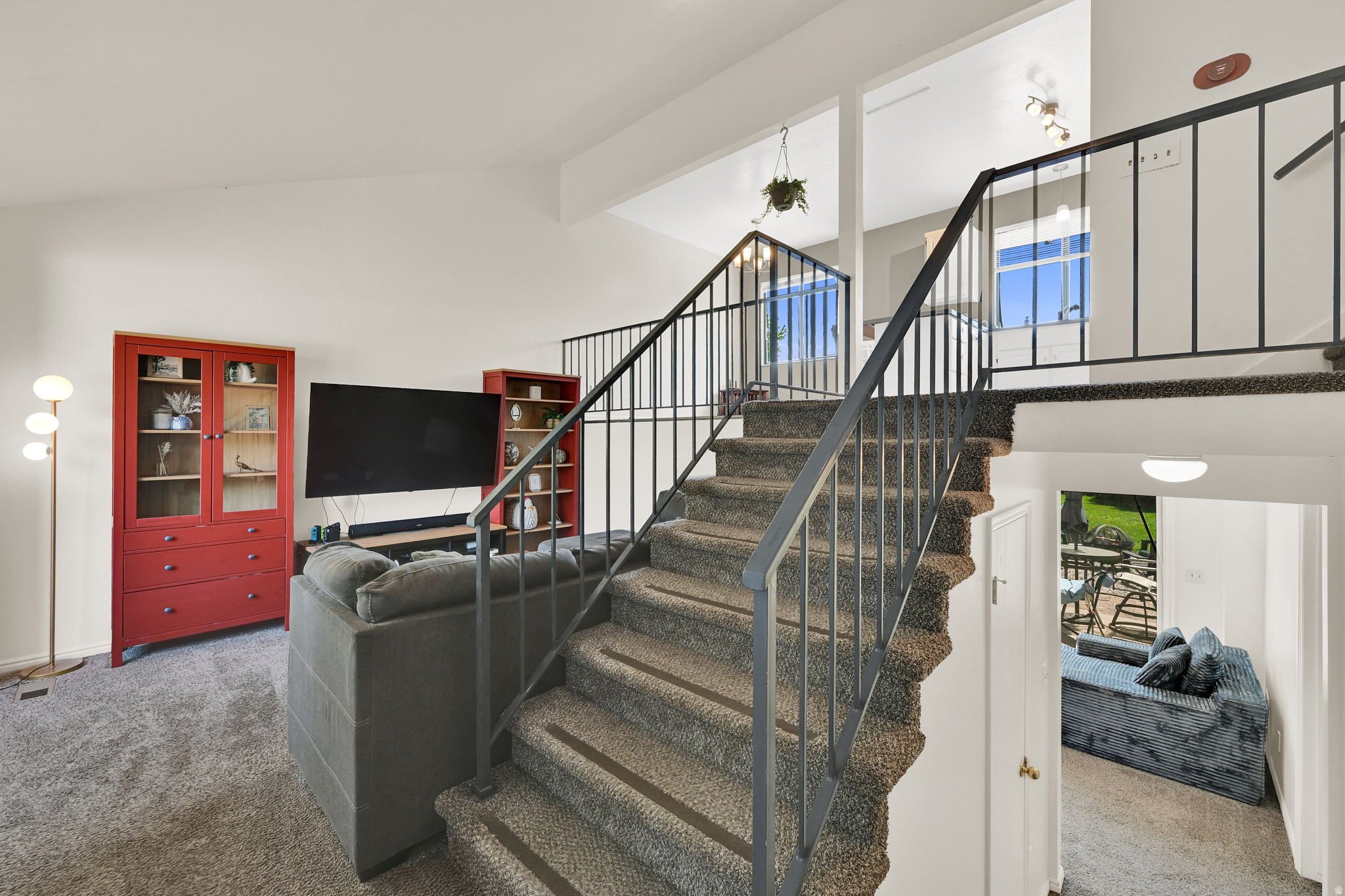 BAILEY MANOR - Residential