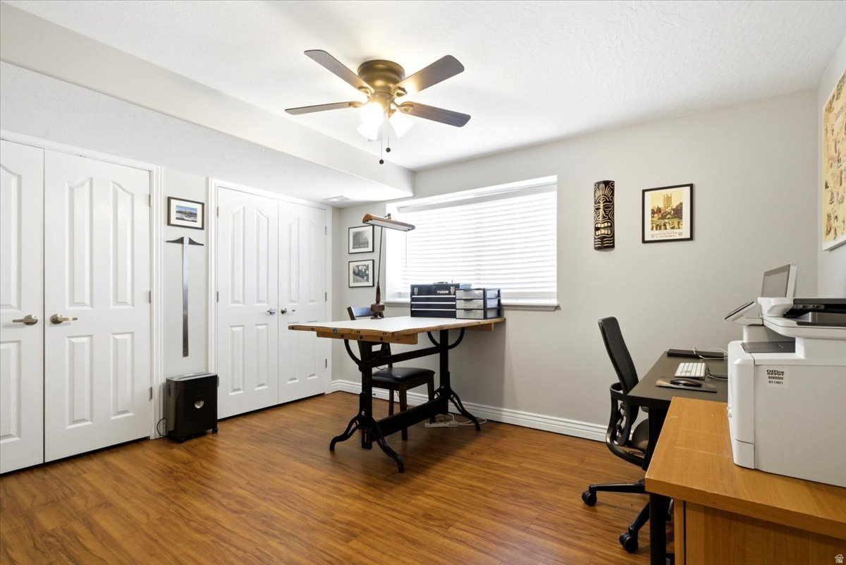 INDIAN HILLS - Residential