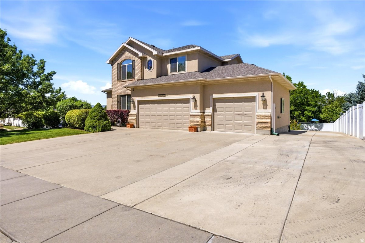 INDIAN HILLS - Residential
