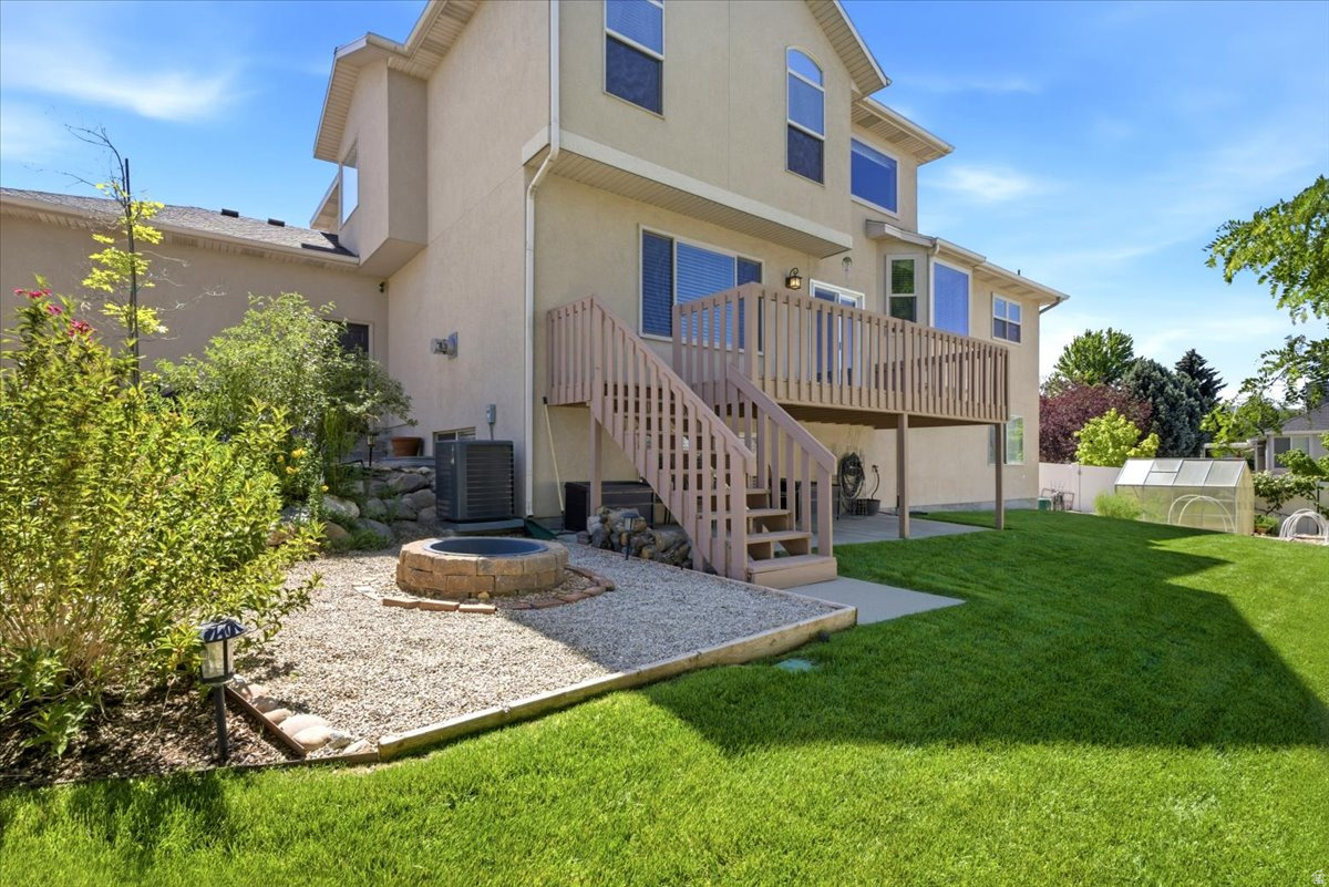 INDIAN HILLS - Residential