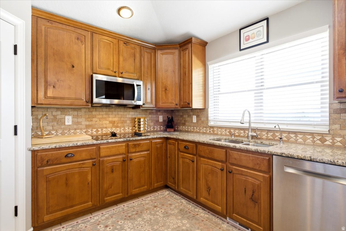 INDIAN HILLS - Residential