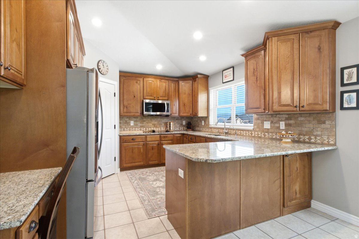 INDIAN HILLS - Residential
