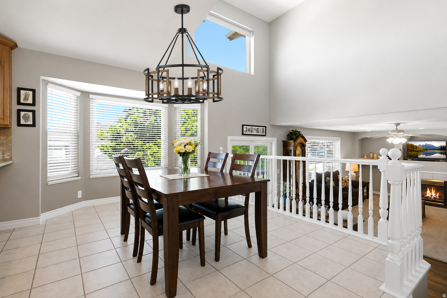 INDIAN HILLS - Residential