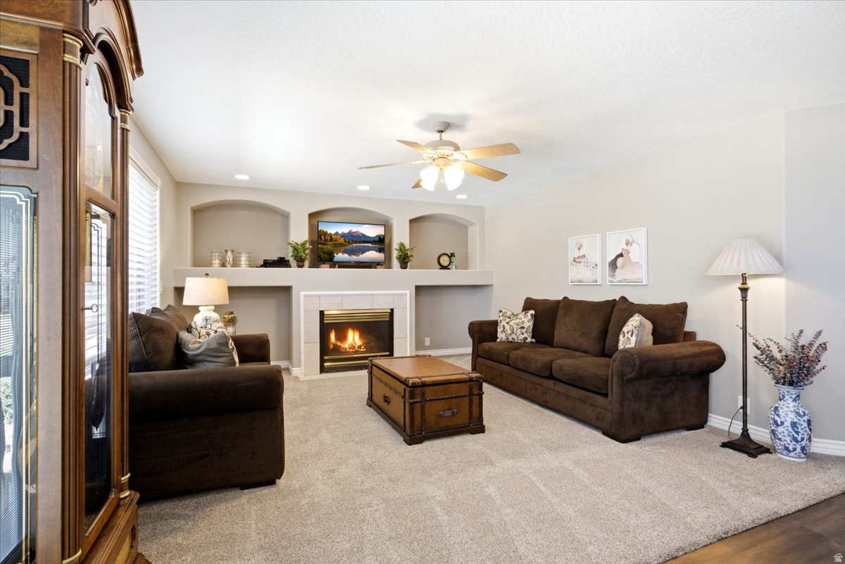 INDIAN HILLS - Residential