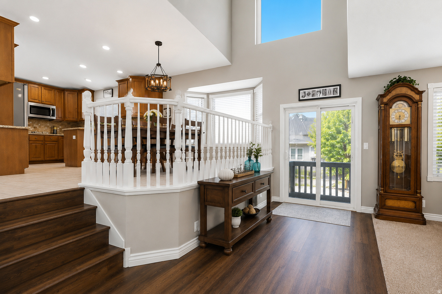 INDIAN HILLS - Residential