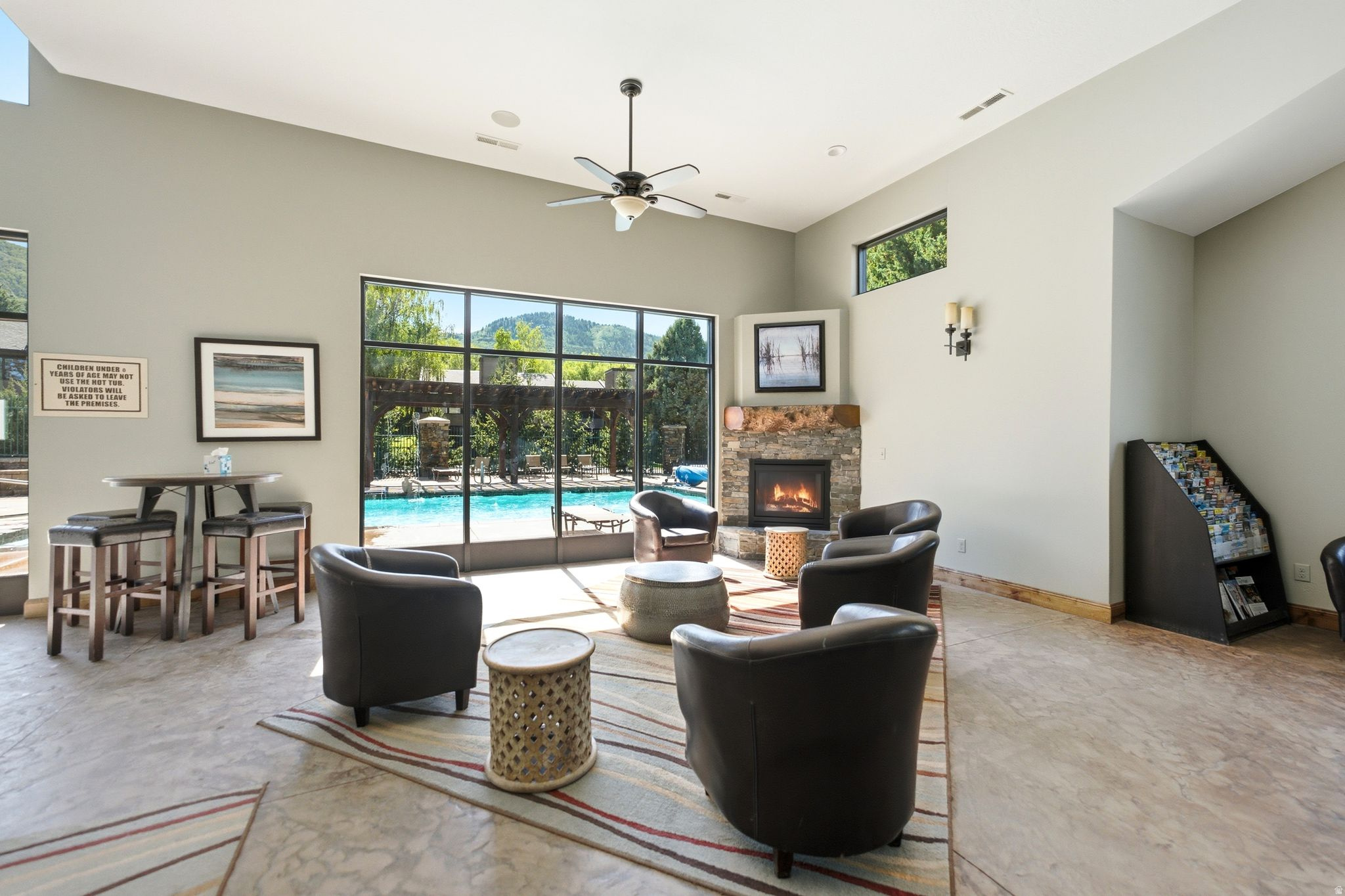 PARK AVENUE CONDOMINIUMS - Residential