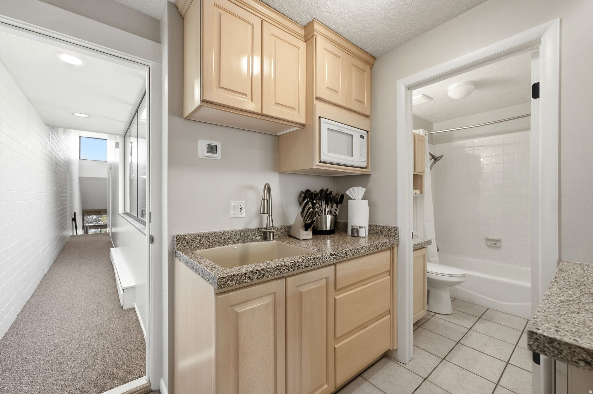 PARK AVENUE CONDOMINIUMS - Residential