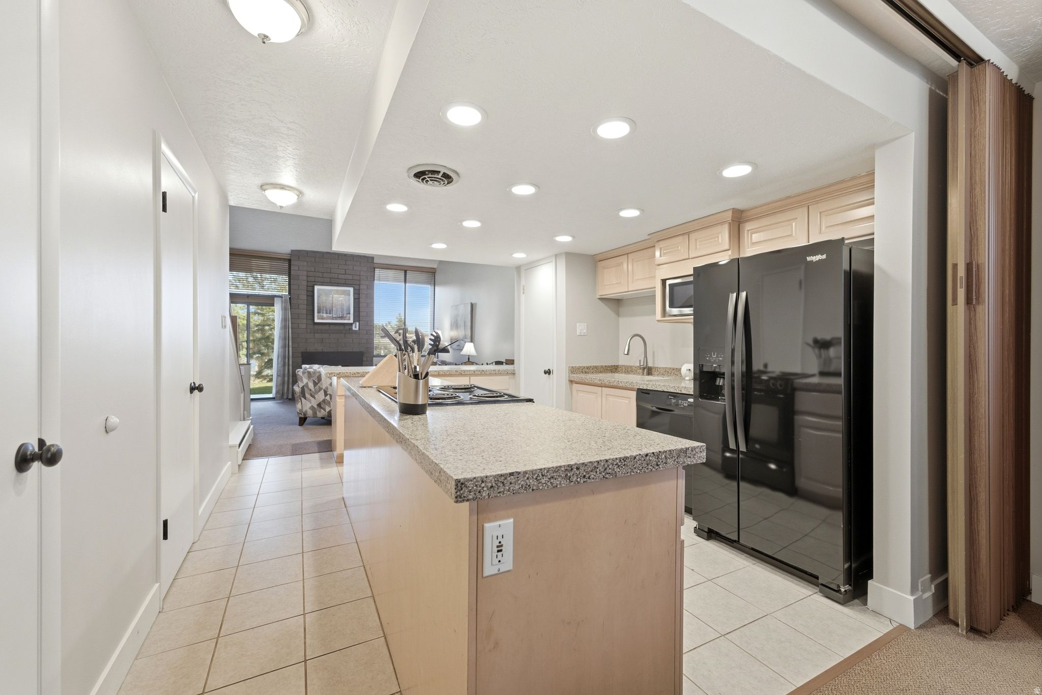 PARK AVENUE CONDOMINIUMS - Residential