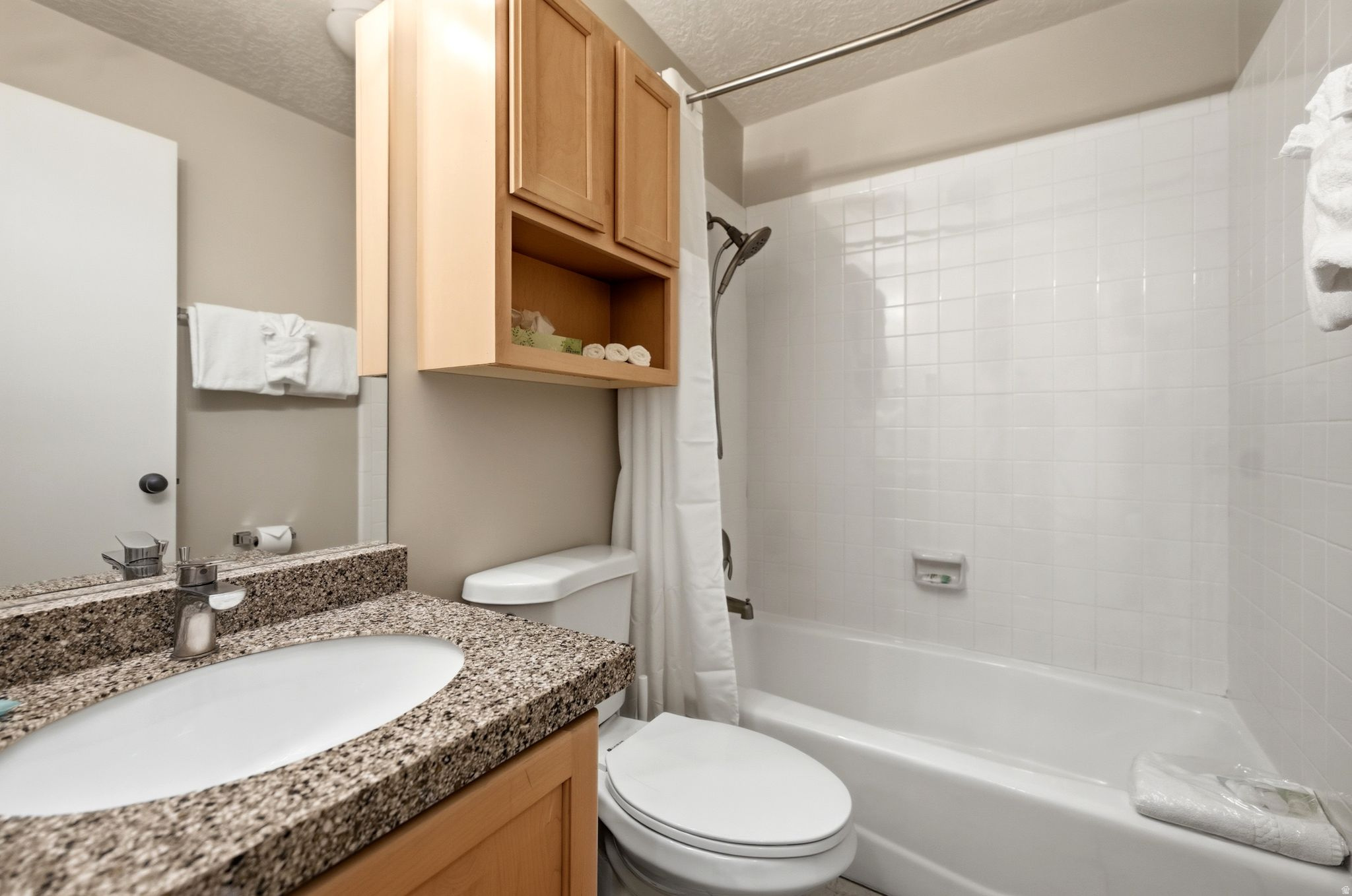 PARK AVENUE CONDOMINIUMS - Residential