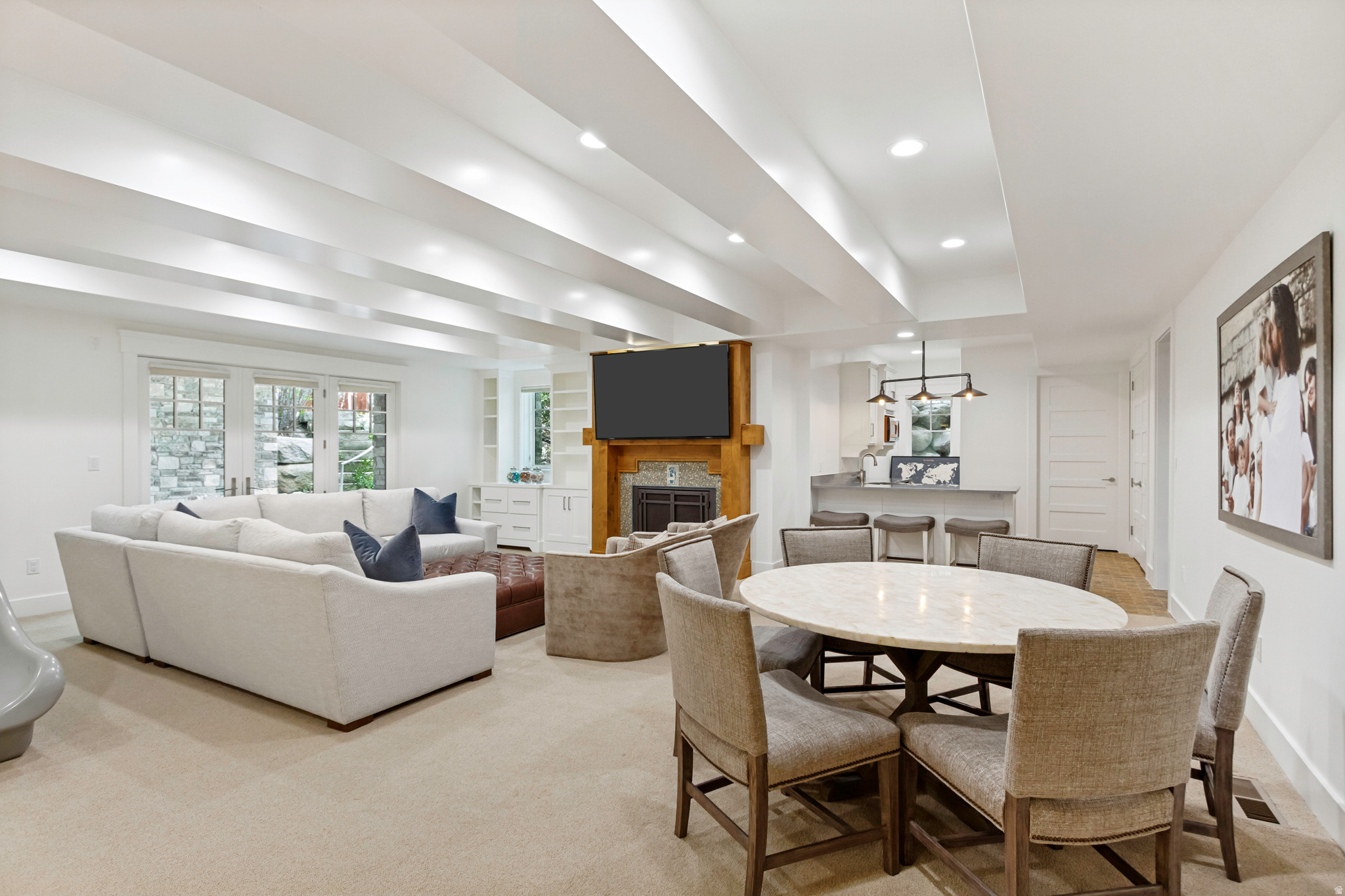 THE GABLES AT GRANDVIEW - Residential