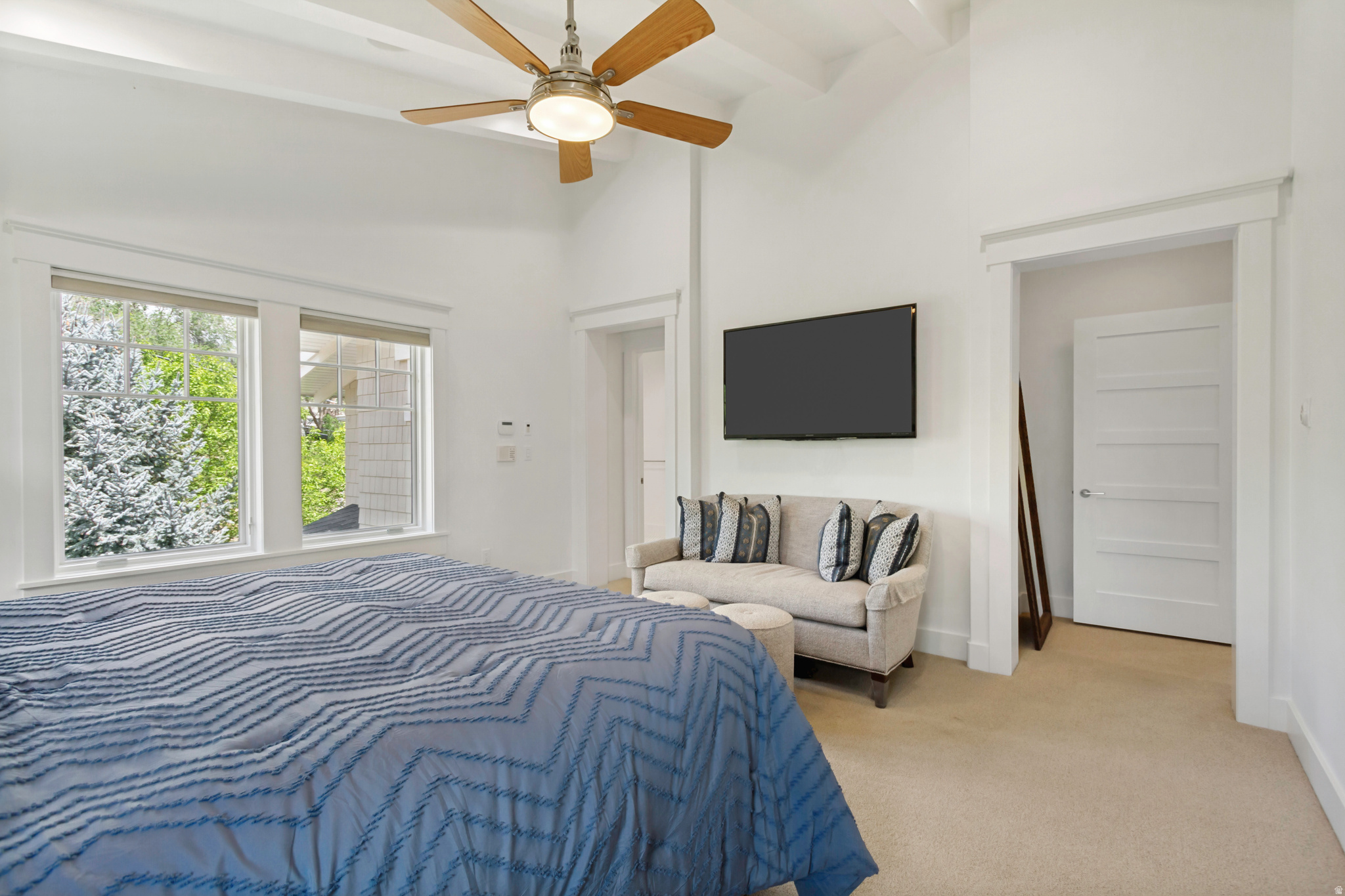 THE GABLES AT GRANDVIEW - Residential