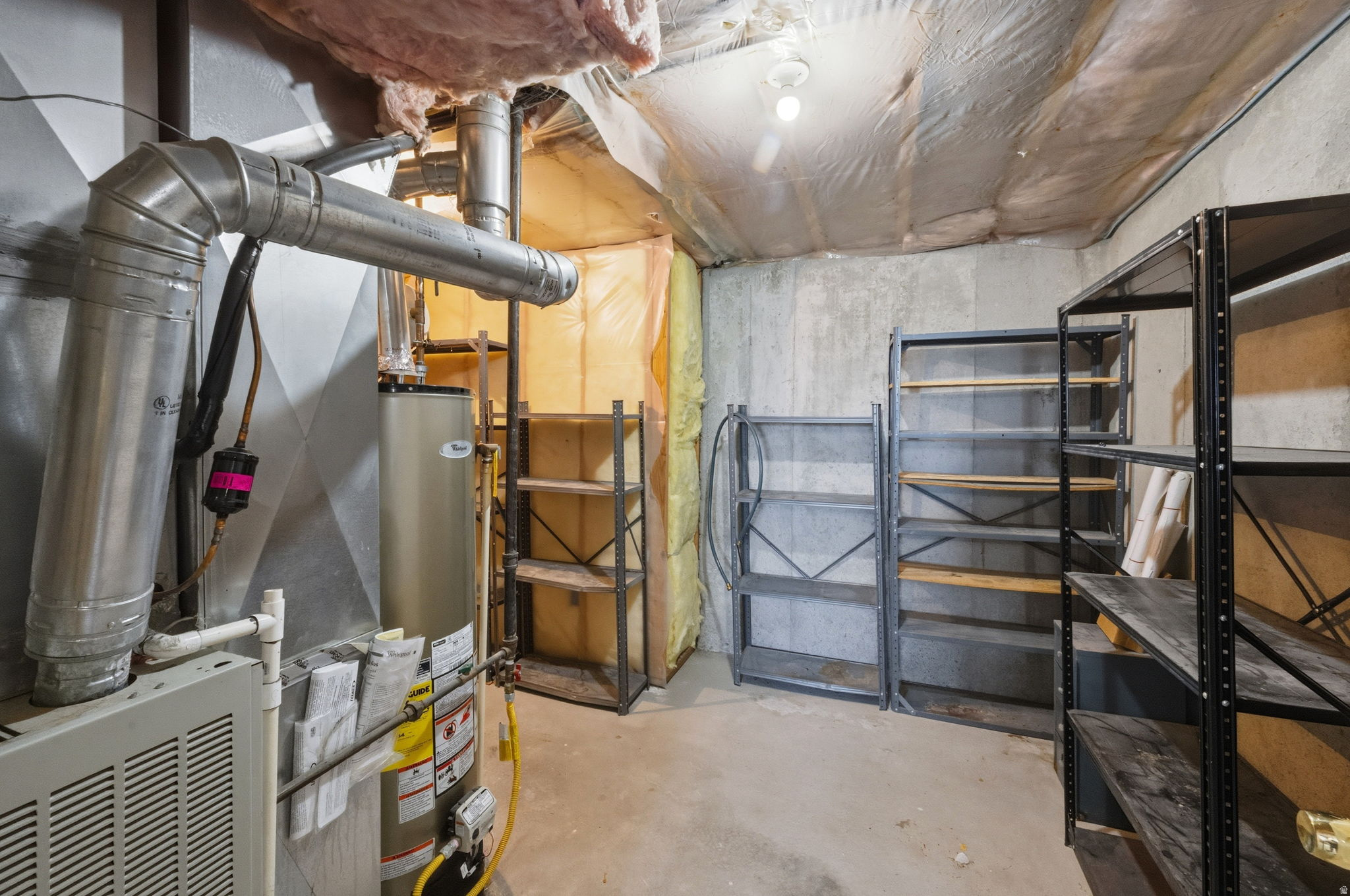 DIAMOND SUMMIT - Residential