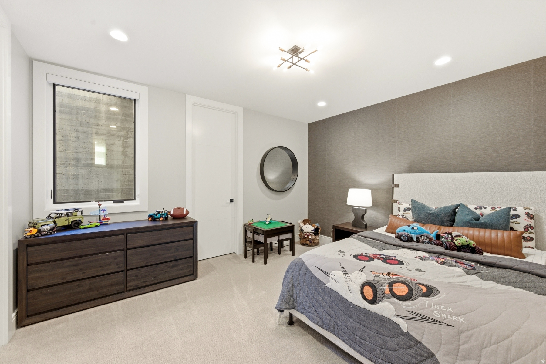 GRANITE OAKS - Residential